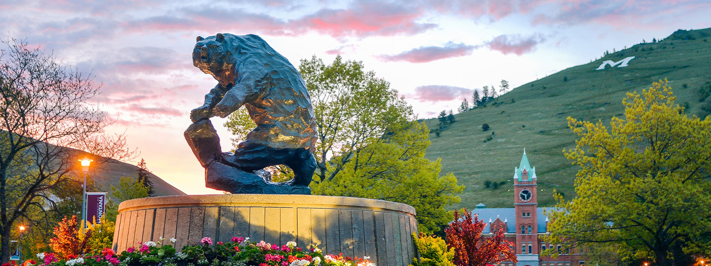 Statue of Monte, Grizzly Bear, University of Montana's Mascot